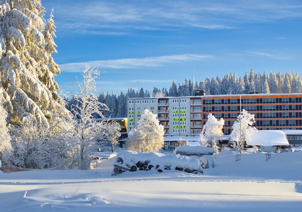 Hotelansicht Winter